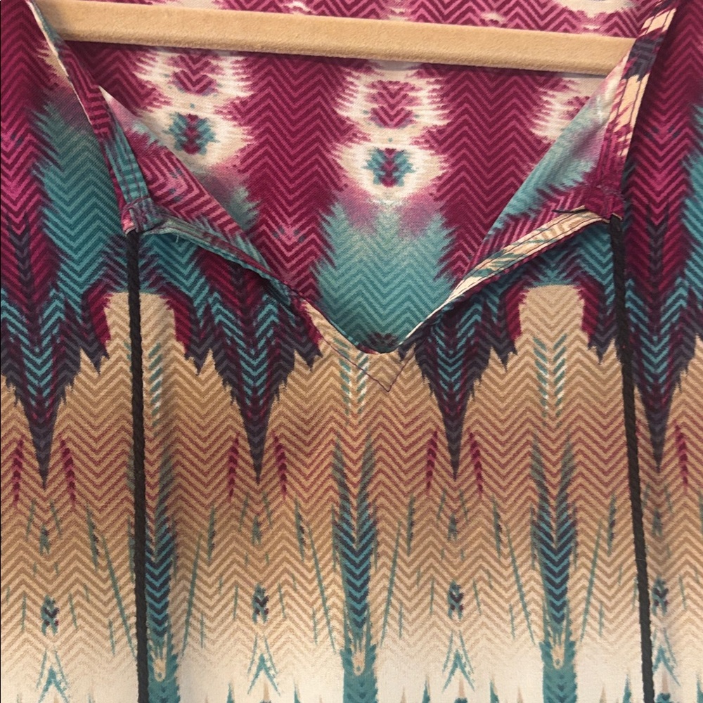 Multicolor Patterned Tunic Top - Picture 3 of 4